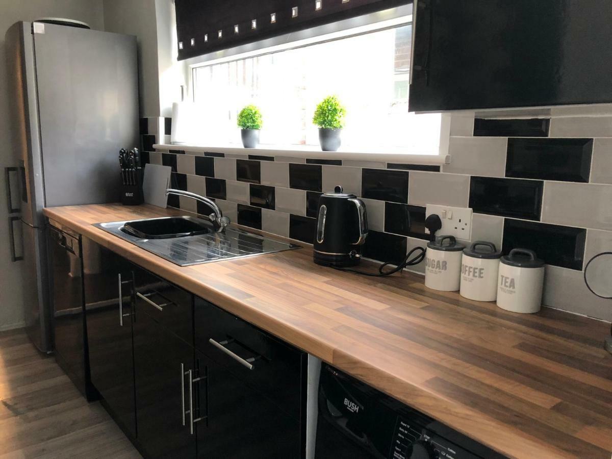 34 Brunton Street Serviced Accommodation Дарлингтън Екстериор снимка